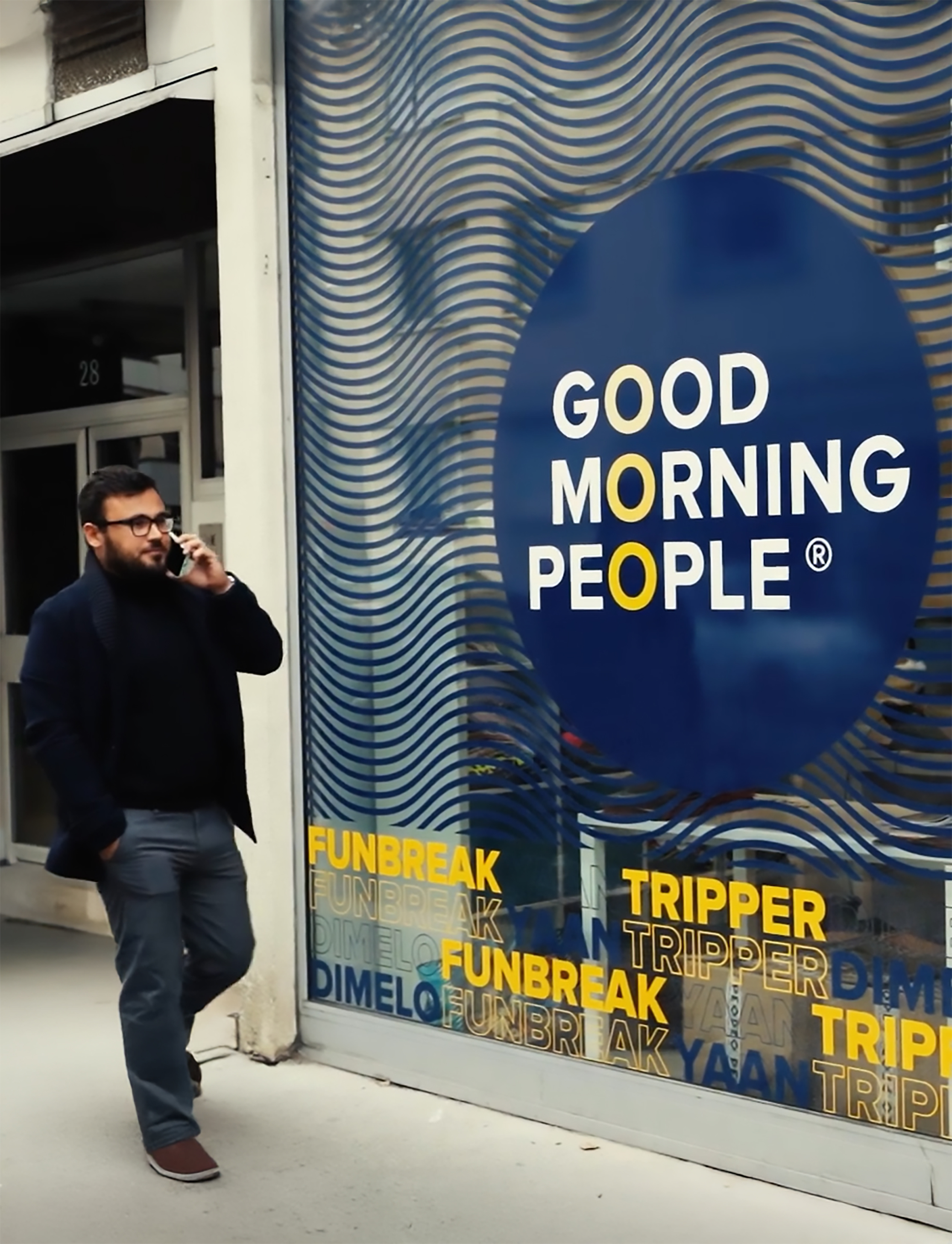 B&WPhoto Testimonial Maxime Comi Good Morning People Phone